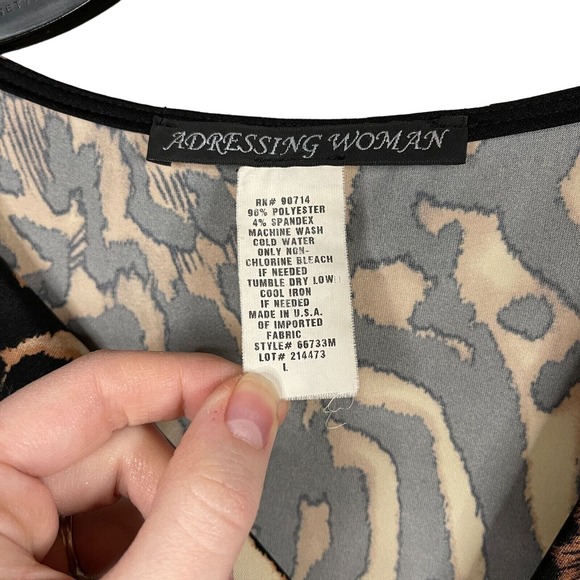 aDRESSing WOMAN Size L Stretch Knit Dress 3/4 Sleeve Ruched Knee Length Leopard - Picture 4 of 6